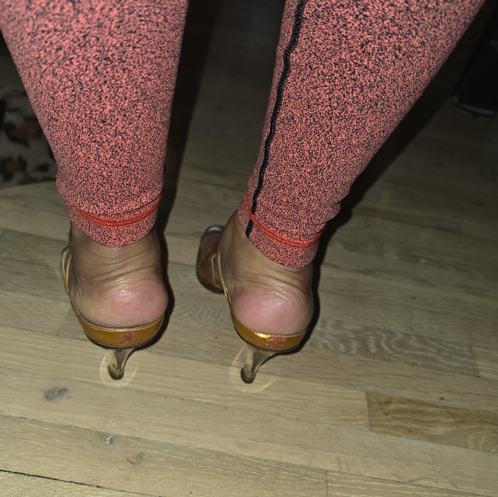 CHANEL Patent Leather Heels Vintage Women's Sandals Gold and Pink Size 36 1/2 - Picture 16 of 16